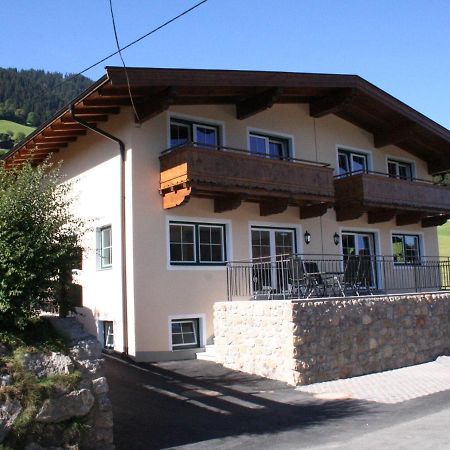 Luxurious Holiday Home With Terrace In Tyrol Brixen im Thale Luaran gambar