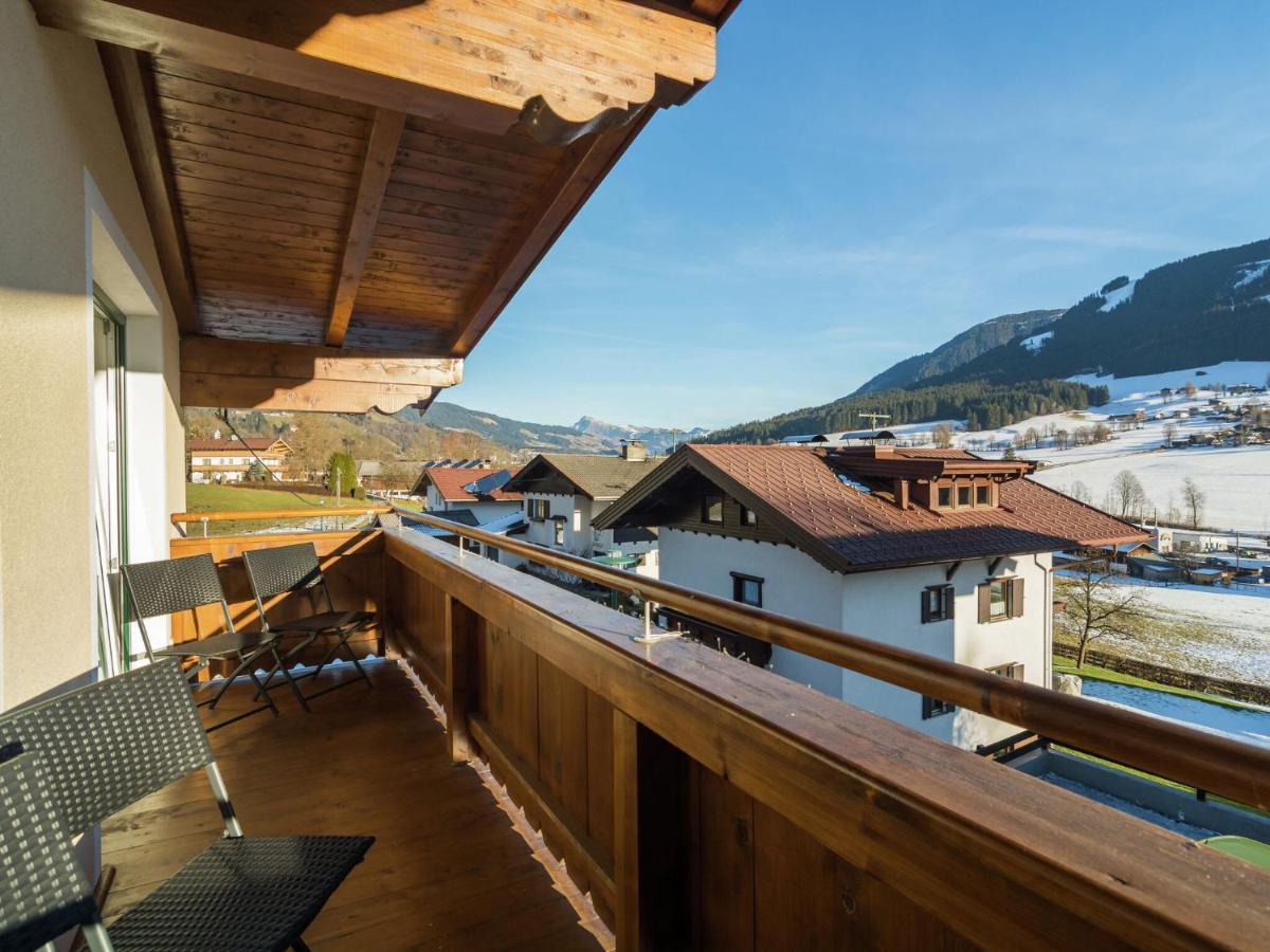 Luxurious Holiday Home With Terrace In Tyrol Brixen im Thale Luaran gambar