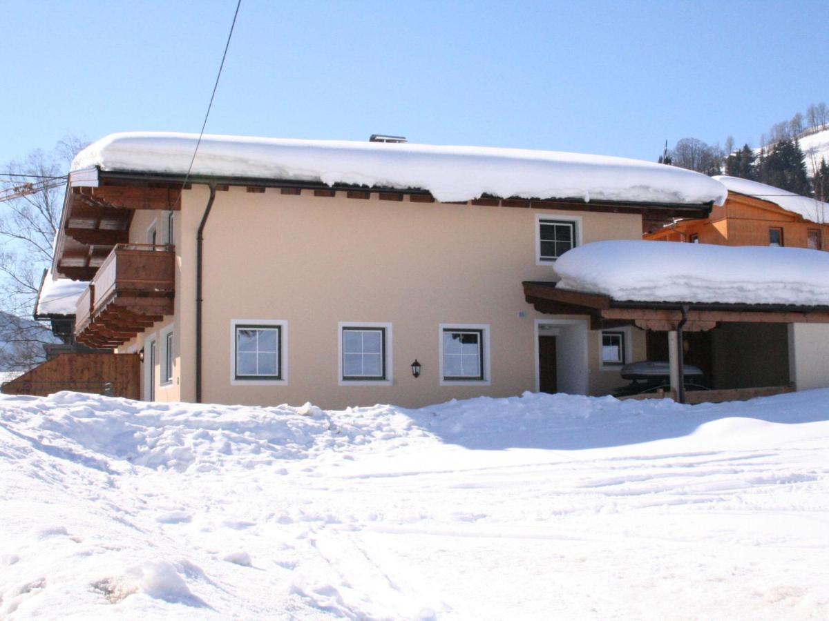 Luxurious Holiday Home With Terrace In Tyrol Brixen im Thale Luaran gambar